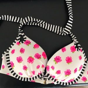 Victoria’s Secret Gorgeous halter push up bikini
